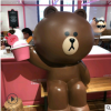 现货热卖玻璃钢布朗熊可妮兔雕塑 LINE家族 商场卡通小鸭子摆件