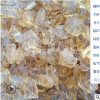 厂家供应浅琥珀色碎玻璃块 彩色玻璃石 景观装饰水磨石用玻璃颗粒